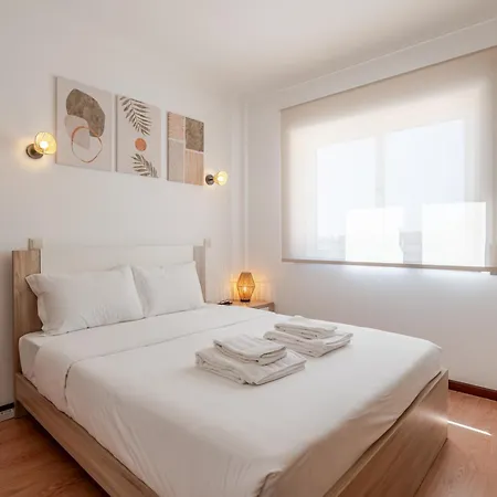 Sunset Terrace House By Destiny * Esmoriz
